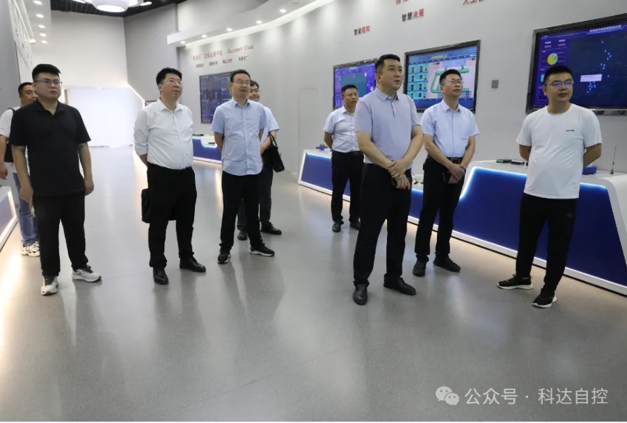 ��ͨ��ɽ������ҵ���������޹�˾��˾��������һ���߽�������ʱ�Կ����е���